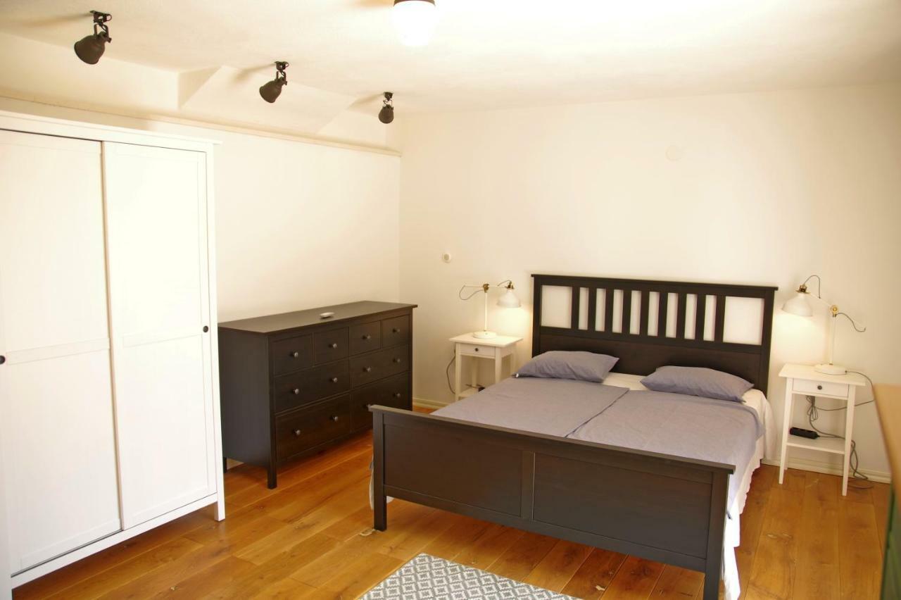 Holiday Home Nevista 수마르틴 외부 사진
